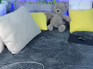 yan_cat