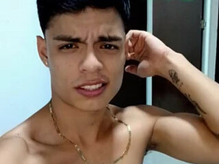 Dayronn_lee
