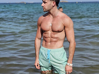 ALPHA_HUNK