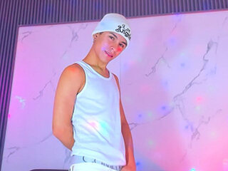 Trio_twink_hot