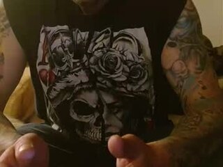 0liver_holes