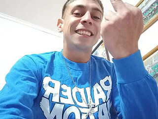 Yoel_Leon
