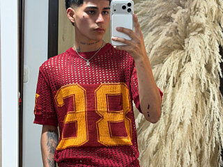 lukass_hot