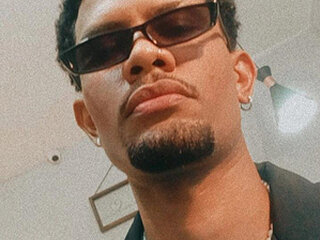 Zuri_Denzel