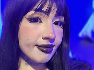 Venom_Doll
