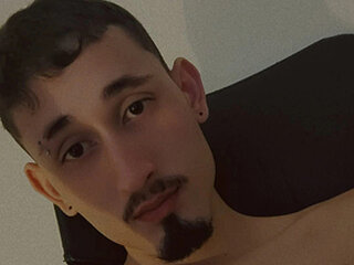enzo_08_xxx