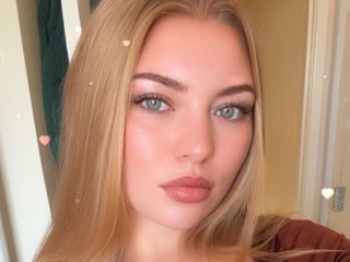 Ellie19Xo